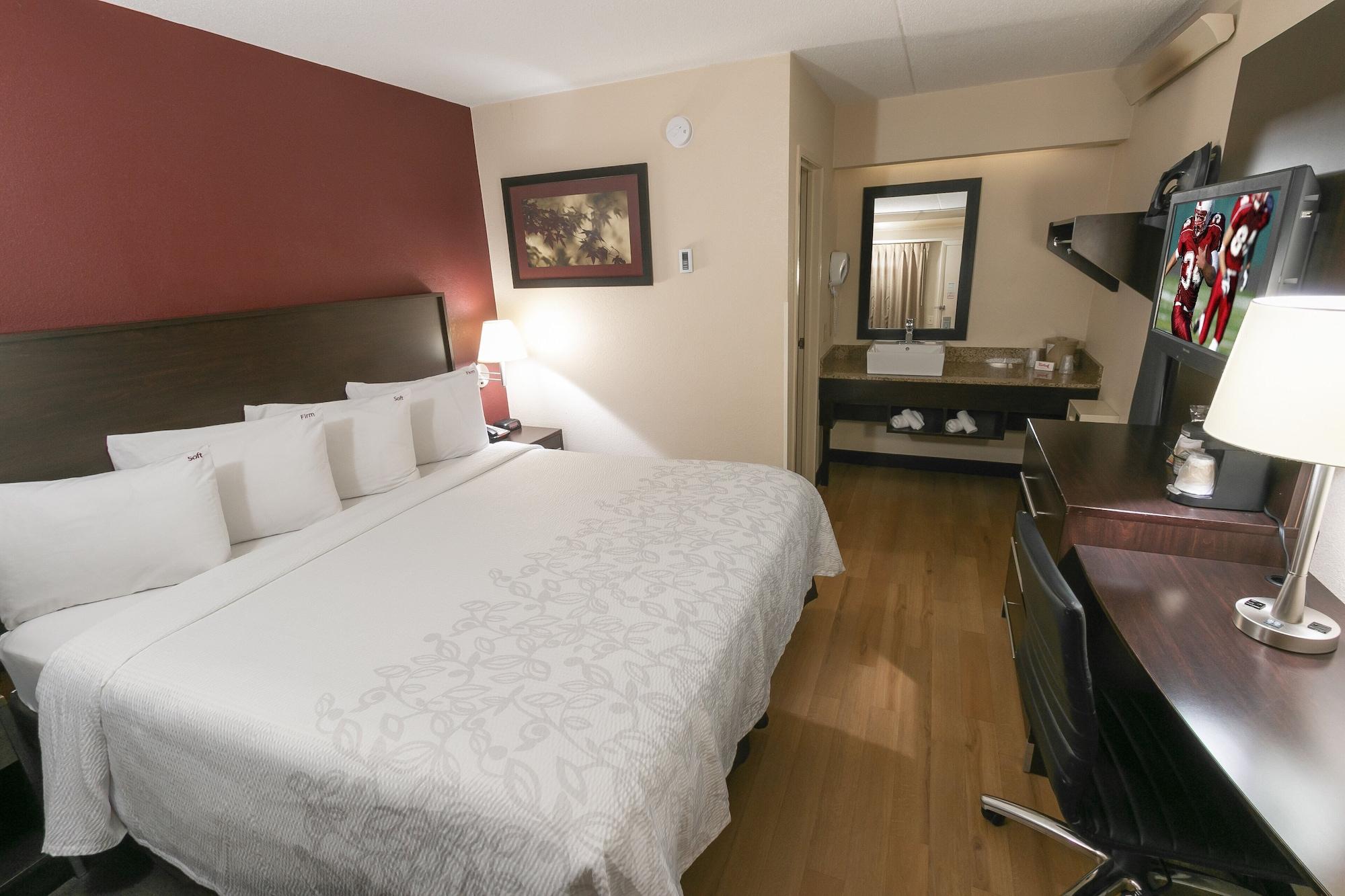 Red Roof Inn Plus+ Secaucus - Meadowlands Esterno foto