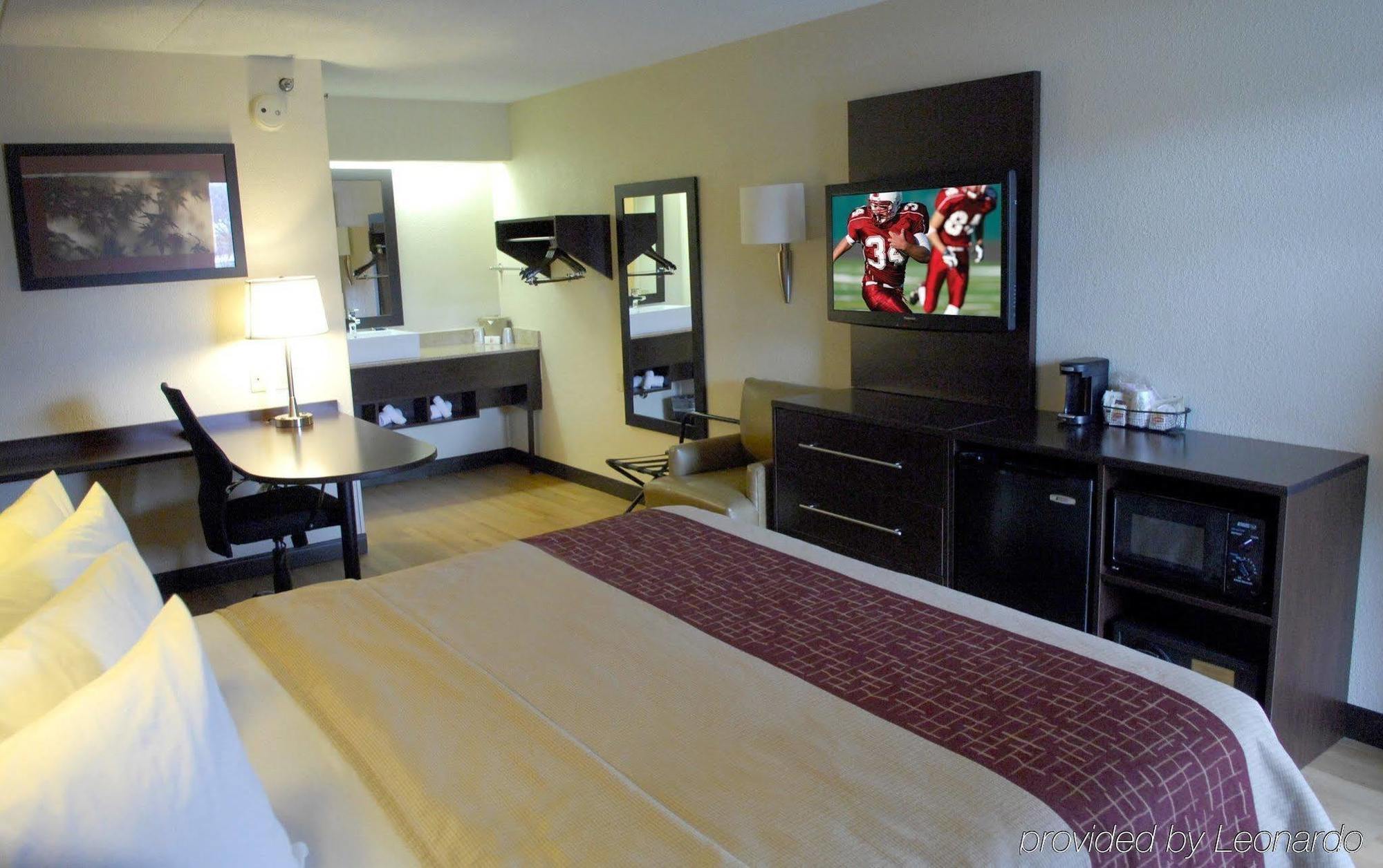 Red Roof Inn Plus+ Secaucus - Meadowlands Esterno foto