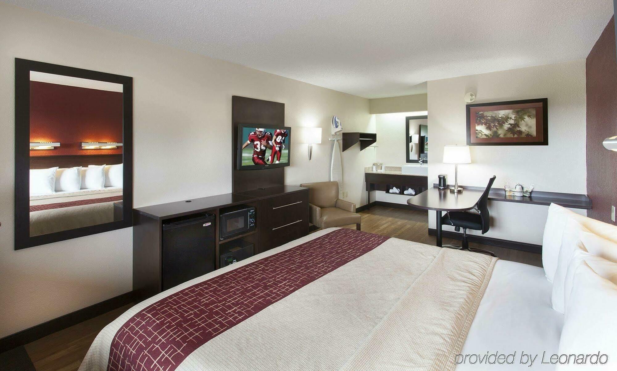 Red Roof Inn Plus+ Secaucus - Meadowlands Esterno foto